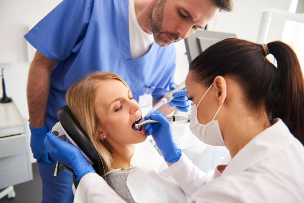 Best Tooth Extraction  in Lealman, FL